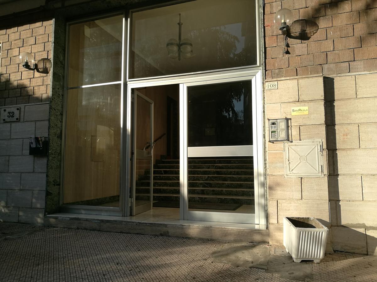 B&B "San Paolo" Neapel Exterior foto
